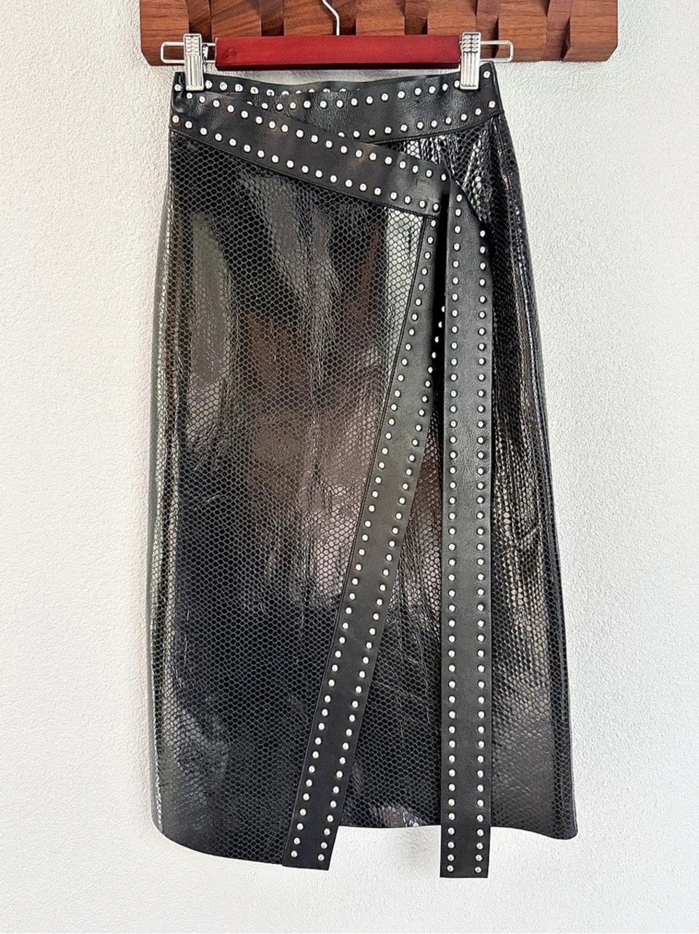 Alexander McQueen Studded Leather Midi Skirt Size 38 Like New